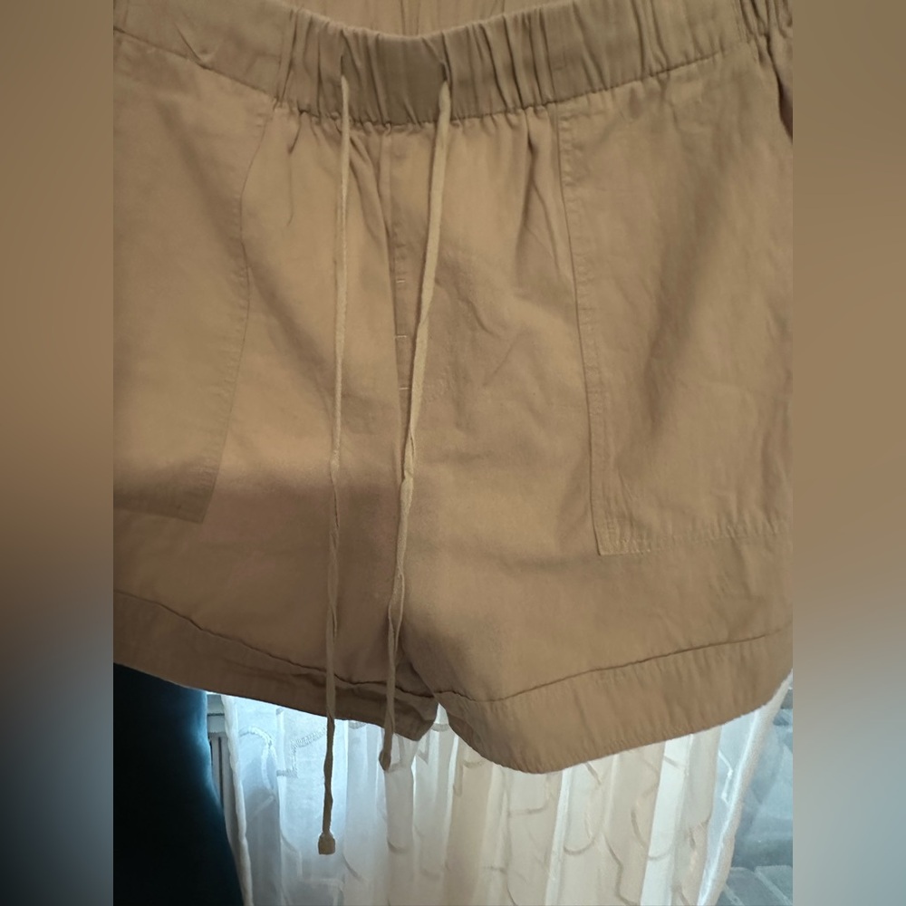 Women's Tan Casual Shorts